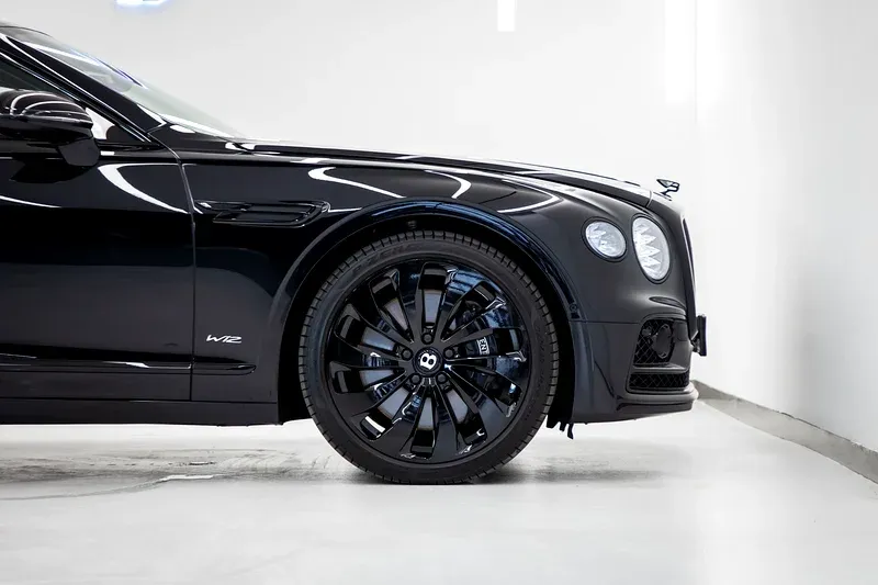 Bentley Flying Spur 2022